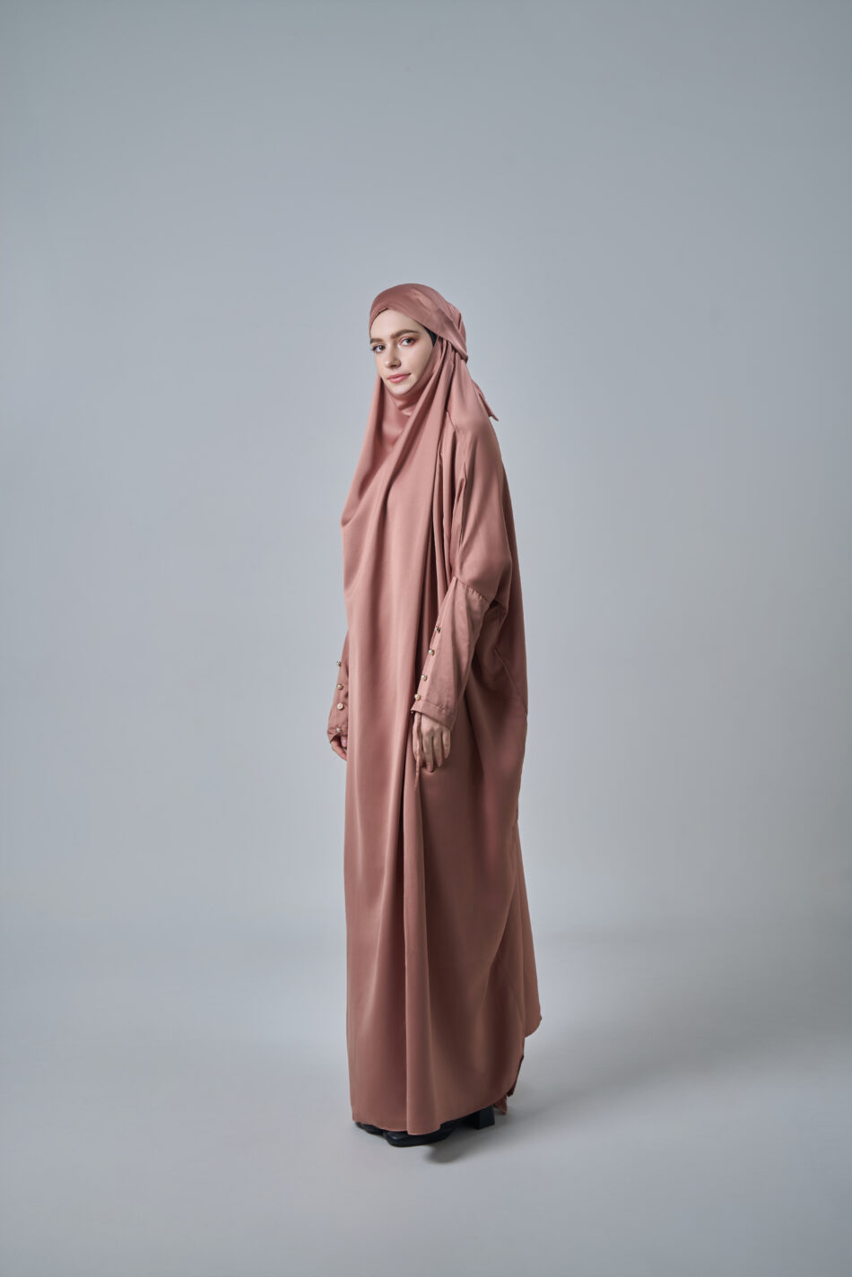Niyah Satin Abaya
